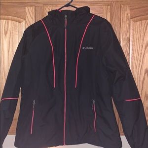 black columbia winter jacket, with pink zippers.